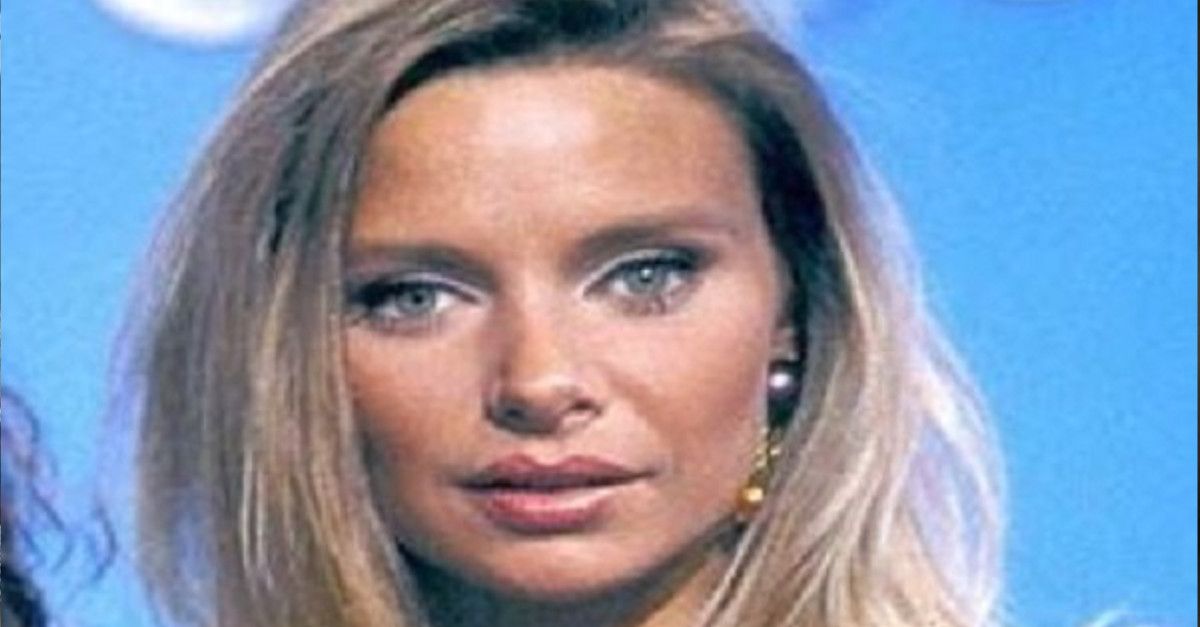 Ricordate La Storica Velina Degli Anni Laura Valci Ecco Che Fine Hot Sex Picture