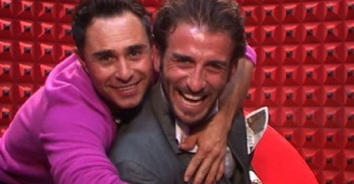 Ricordate Gianluca Zito del Grande Fratello 9? Lontano dal mondo dello spettacolo è diventato un imprenditore di successo. Ecco com’è e cosa fa Ricordate Gianluca Zito del Grande Fratello 9? Lontano dal mondo dello spettacolo è diventato un imprenditore di successo. Ecco com’è e cosa fa