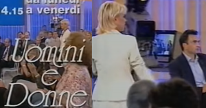 Uomini e Donne, Avete mai visto il primo spot del 1996 dello show di Maria De Filippi? Rimarrete sorpresi da un particolare! Che in pochi conoscono sul programma. VIDEO