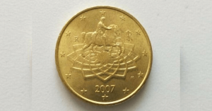 Sapete che esistono monete da 50 centesimi che valgono migliaia di euro? Ecco quali sono
