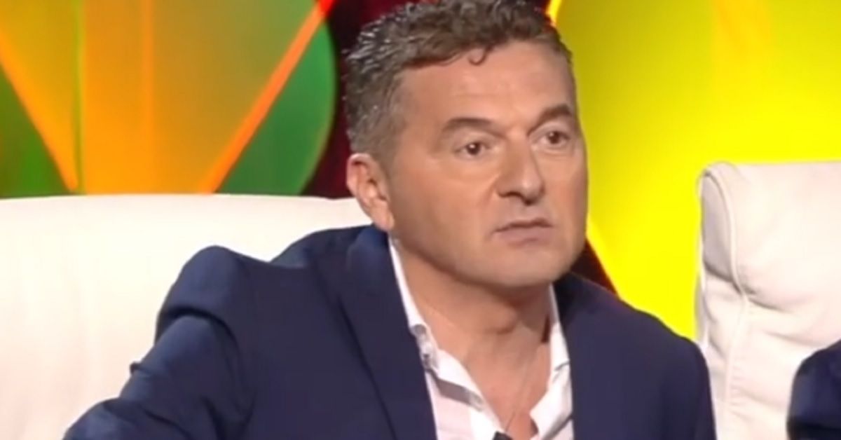 Avete mai visto la figlia di Teo Mammuccari? E’ giovanissima ma ha già tanto talento. Avete mai visto la figlia di Teo Mammuccari? E’ giovanissima ma ha già tanto talento.