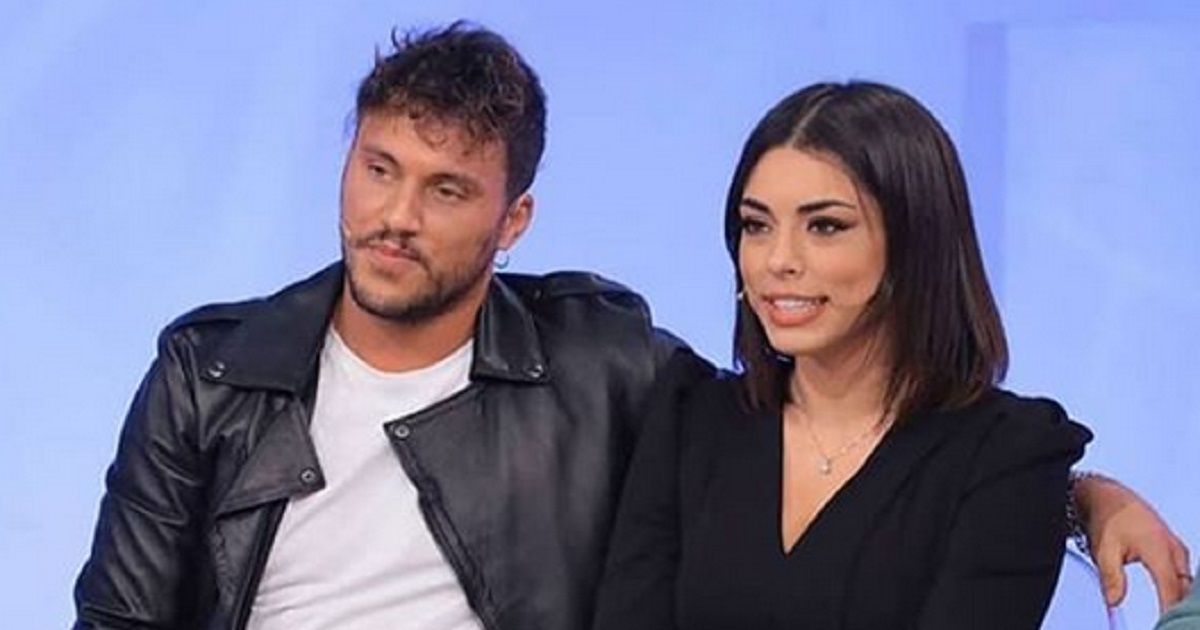 Giulia D’Urso e Giulio Raselli dicono la loro su Giovanna e il suo trono e parlano del futuro. Ecco cosa pensano Giulia D’Urso e Giulio Raselli dicono la loro su Giovanna e il suo trono e parlano del futuro. Ecco cosa pensano