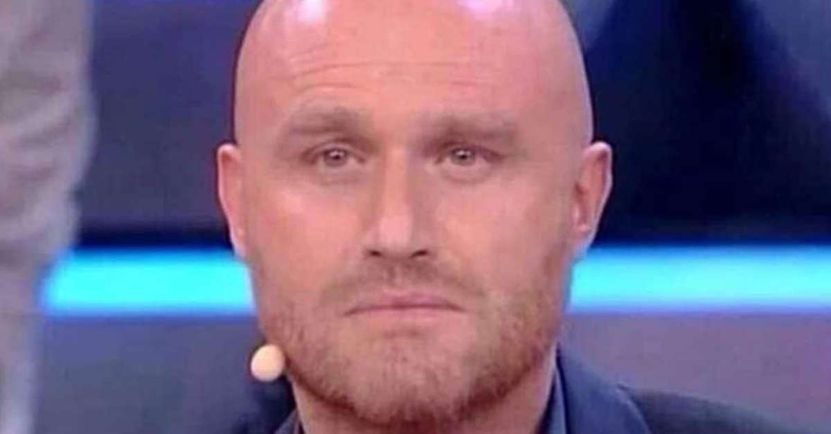 Il commovente messaggio di Rudy Zerbi per ricordare Fabrizio Frizzi, a due anni dalla morte Il commovente messaggio di Rudy Zerbi per ricordare Fabrizio Frizzi, a due anni dalla morte