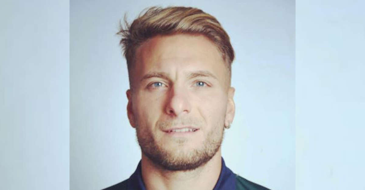 Avete mai visto la bellissima moglie di Ciro Immobile? Su Instagram ha quasi 1 milione di followers. Eccola Avete mai visto la bellissima moglie di Ciro Immobile? Su Instagram ha quasi 1 milione di followers. Eccola