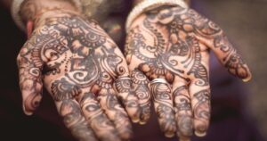La verità sui tatuaggi all’henné. Quello che non sapevate.