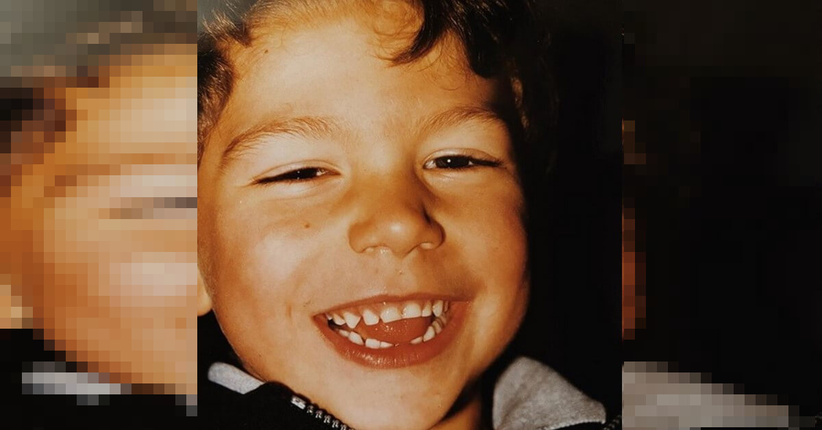 Ha postato la foto del suo fidanzato da bambino, i due sono una coppia molto famosa, avete capito chi è lui? Ecco di chi si tratta. Ha postato la foto del suo fidanzato da bambino, i due sono una coppia molto famosa, avete capito chi è lui? Ecco di chi si tratta.