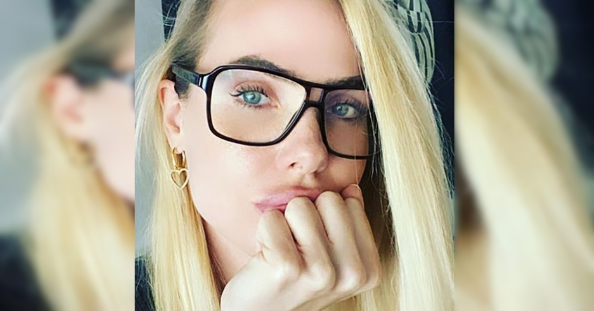Ilary Blasi posta degli scatti dalla sua vacanza a Montecarlo, ma a destare curiosità sono le sue scarpe. Ecco quanto costano Ilary Blasi posta degli scatti dalla sua vacanza a Montecarlo, ma a destare curiosità sono le sue scarpe. Ecco quanto costano
