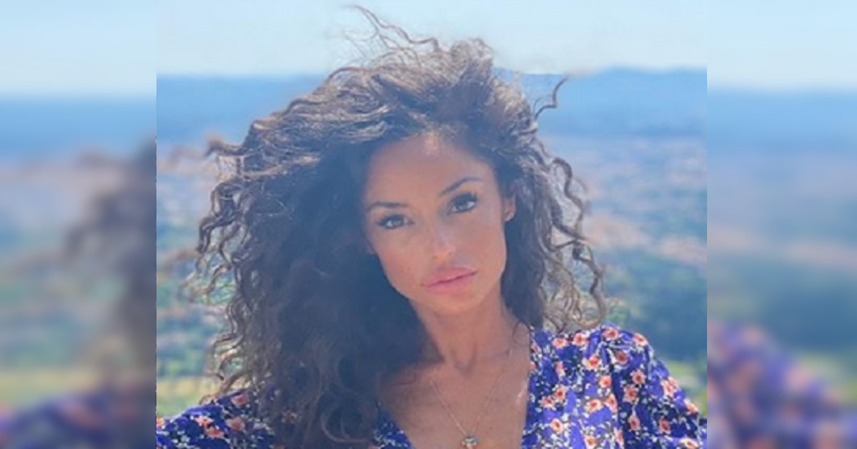 Beccata con il nuovo amore, Raffaella Fico ha fatto colpo. Lui, non è uno qualunque, ecco di chi si tratta. Beccata con il nuovo amore, Raffaella Fico ha fatto colpo. Lui, non è uno qualunque, ecco di chi si tratta.