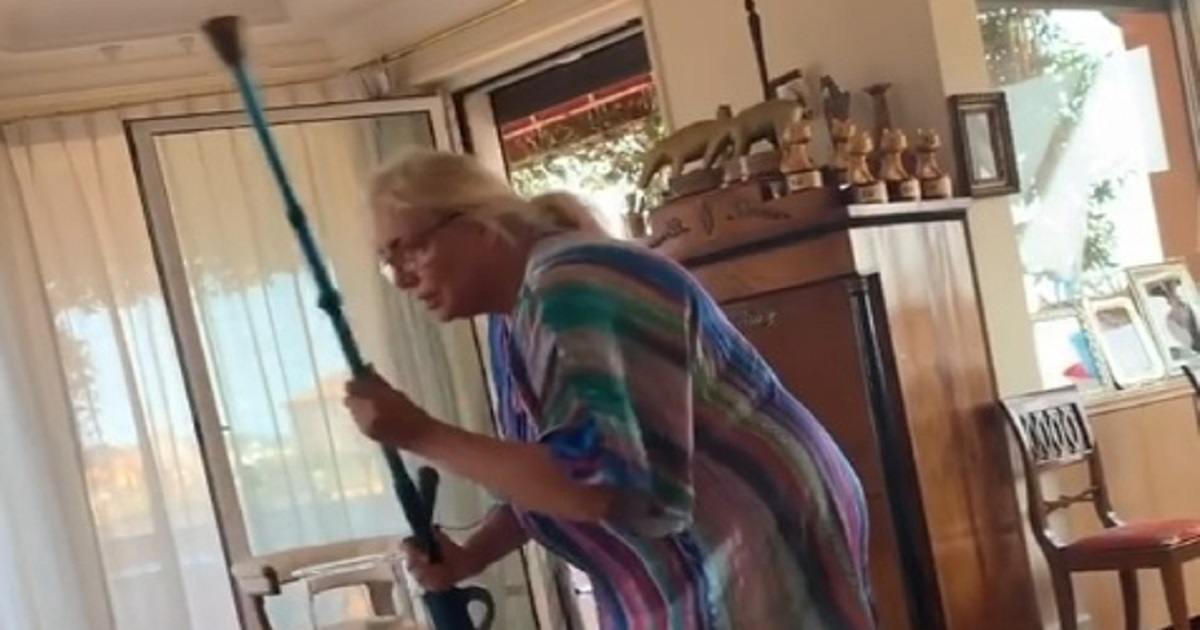 Mara sbotta contro il marito “Sei un …” Ecco questa volta cosa ha combinato. VIDEO Mara sbotta contro il marito “Sei un …” Ecco questa volta cosa ha combinato. VIDEO
