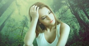 5 gesti fisici che lasciano dedurre che qualcuno sta pensando a voi