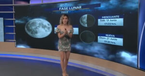 La ragazza del meteo cade in diretta e il suo collega reagisce in maniera inaspettata [VIDEO]