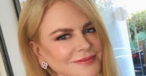 Nicole Kidman, avete mai visto la sorella Antonia? E’ bruna e si somigliano molto