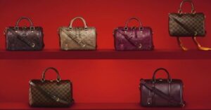 La borsa bauletto Louis Vuitton è tra le più iconiche e richieste dalle donne.  Ecco alcune curiosità su questo modello intramontabile.
