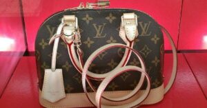 Come capire se la borsa Louis Vuitton è falsa: tutti i segni