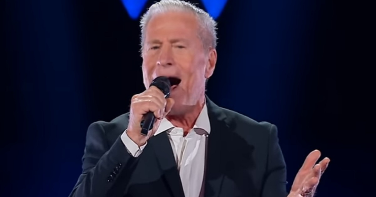 Si presenta a The Voice Senior, la sua voce piace ai giudici che restano sorpresi quando scoprono che è il padre della nota cantante italiana Si presenta a The Voice Senior, la sua voce piace ai giudici che restano sorpresi quando scoprono che è il padre della nota cantante italiana