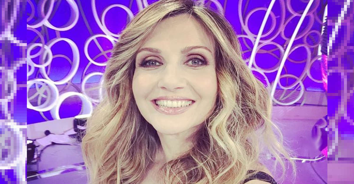 Avete mai visto la figlia di Lorella Cuccarini? La somiglianza è incredibile! Eccole in una foto insieme Avete mai visto la figlia di Lorella Cuccarini? La somiglianza è incredibile! Eccole in una foto insieme