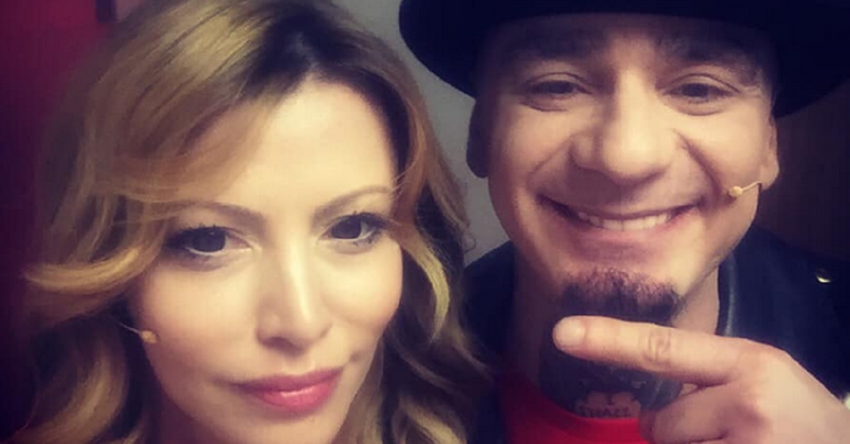 E’ tra le protagoniste del Muro di “All Together Now”, ma ricordate Samantha Fantauzzi ad Amici di Maria De Filippi? Le foto del passato E’ tra le protagoniste del Muro di “All Together Now”, ma ricordate Samantha Fantauzzi ad Amici di Maria De Filippi? Le foto del passato