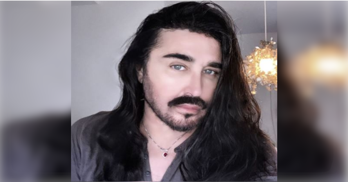 Il cantante di Rocking Rolling, in situazione di ristrettezze economiche, lancia un grido d’aiuto Il cantante di Rocking Rolling, in situazione di ristrettezze economiche, lancia un grido d’aiuto