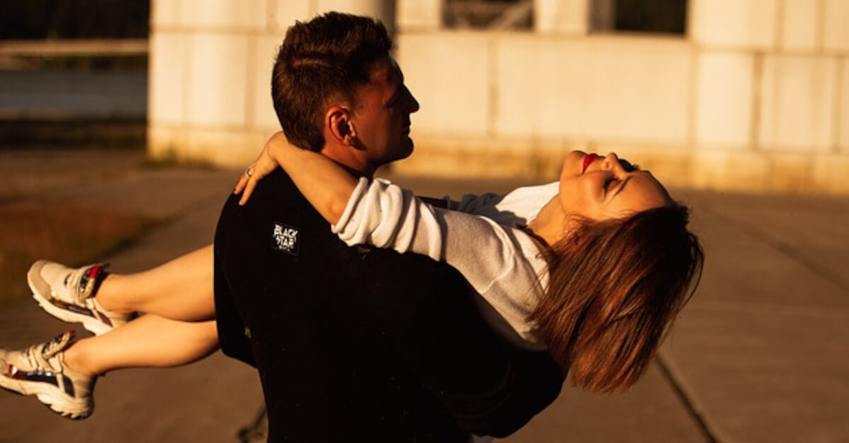 La top 5 donne più facili da amare secondo i segni zodiacali La top 5 donne più facili da amare secondo i segni zodiacali