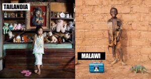21 bambini con i loro giocattoli fotografati in giro per il mondo da un professionista