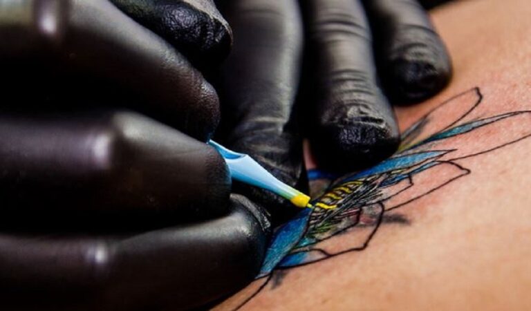 Tatuaggi con finalità medica, per coprire le cicatrici dei tumori, gratis nella Regione Lazio