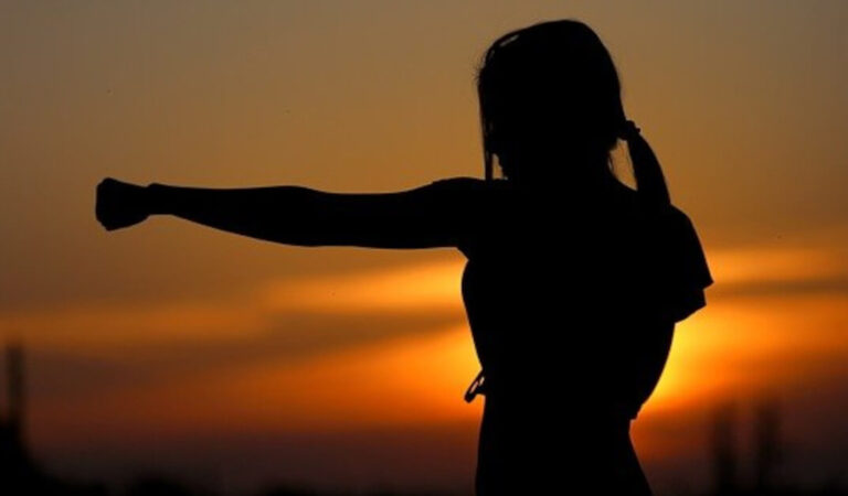Tre segni dello zodiaco che lottano per ogni cosa Tre segni dello zodiaco che lottano per ogni cosa