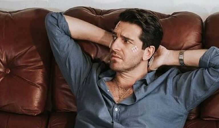 L’attore protagonista de “L’ispettore Coliandro” ha una compagna nota: E’stata Miss Italia ’98 L’attore protagonista de “L’ispettore Coliandro” ha una compagna nota: E’stata Miss Italia ’98