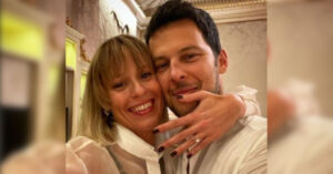 Federica Pellegrini mostra l’anello di Fidanzamento ricevuto da Matteo Giunta: Sapete quanto costa?