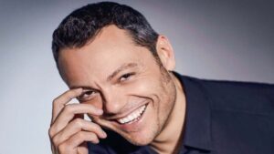 Avete mai visto il marito di Tiziano Ferro? Dopo una vita tormentata il cantante di Latina ha costruito la sua bellissima famiglia, conosciamola