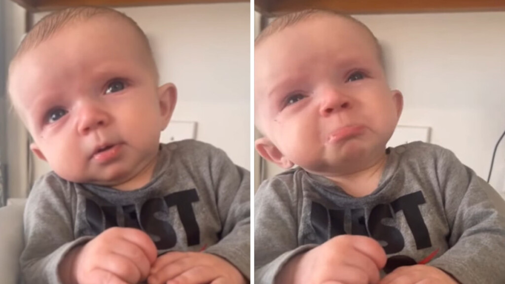 La madre canta ed il bambino inizia a piangere dalla commozione (Video)