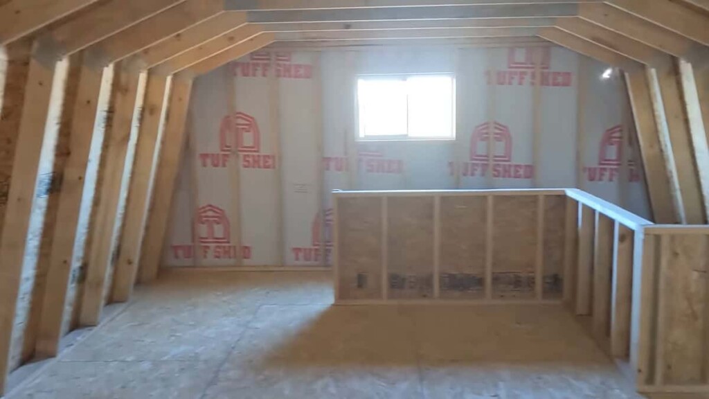 Trasformare un capannone in una mini casa da sogno con soli 16.000 dollari